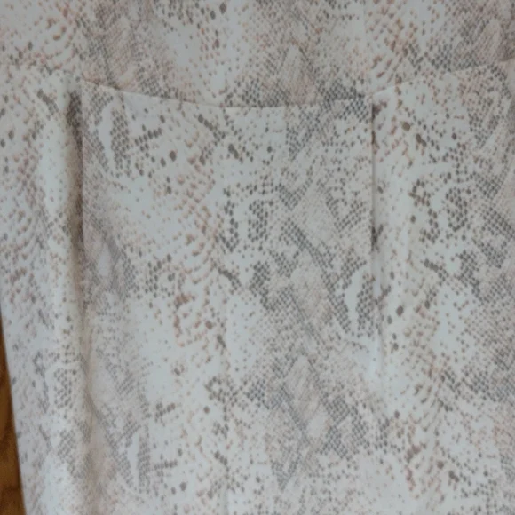 Loft Outlet Jumper SZ 4 Cream/Pink /Gray Design! - Picture 8 of 15